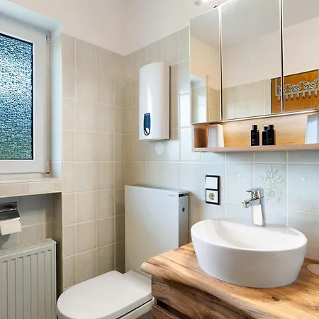 Wald-ausblick Apartman *